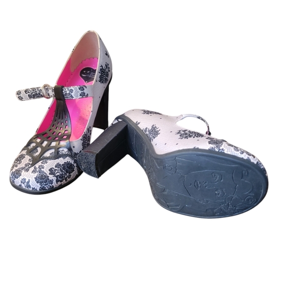 Hot chocolate designs Dark Chocolate designs spiderweb heel shoe - Picture 2 of 6